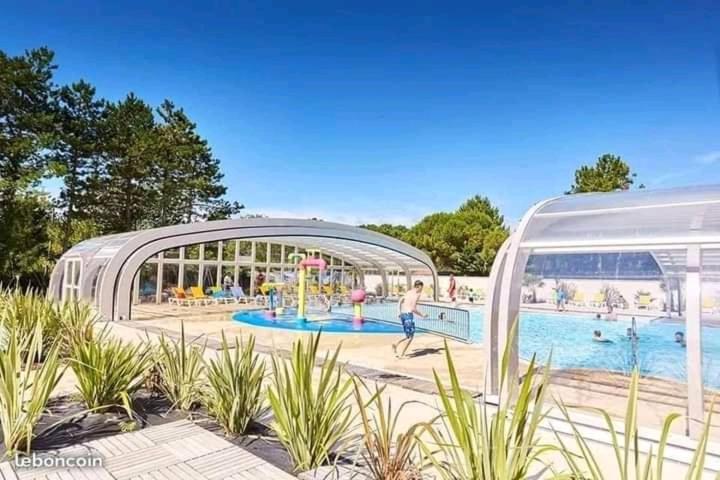 Mobilhome Camping Proche Des Plages Saint-Jean-de-Monts Exterior foto